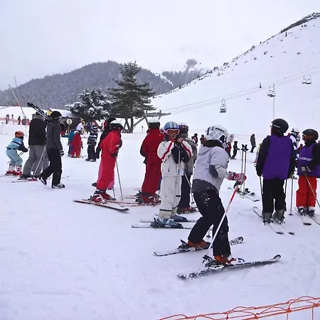 Holiday home De Montagne Les Sureaux *